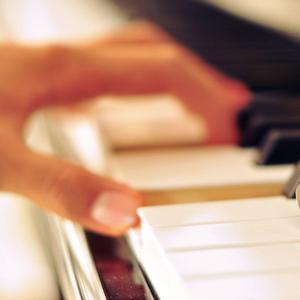 开心激情播播网
